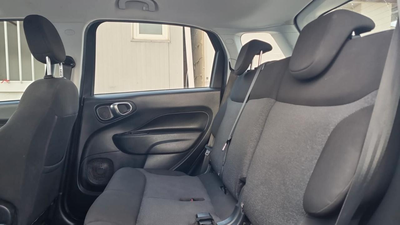 Fiat 500L Wagon 1.3 Multijet 95 CV Mirror