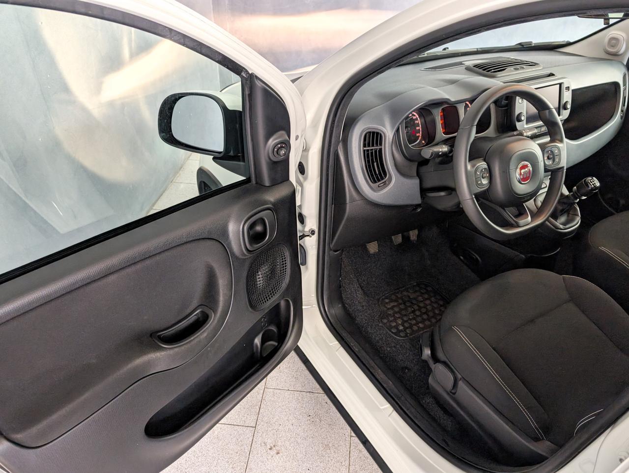 Fiat Panda 1.0 Hybrid 70cv Cross