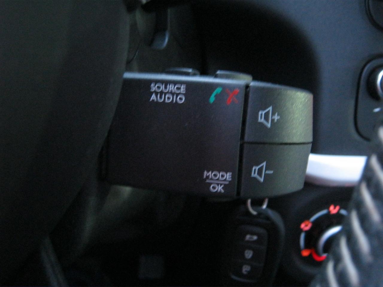 Renault Twingo 900 TCe 90 CV Full Optional apribile