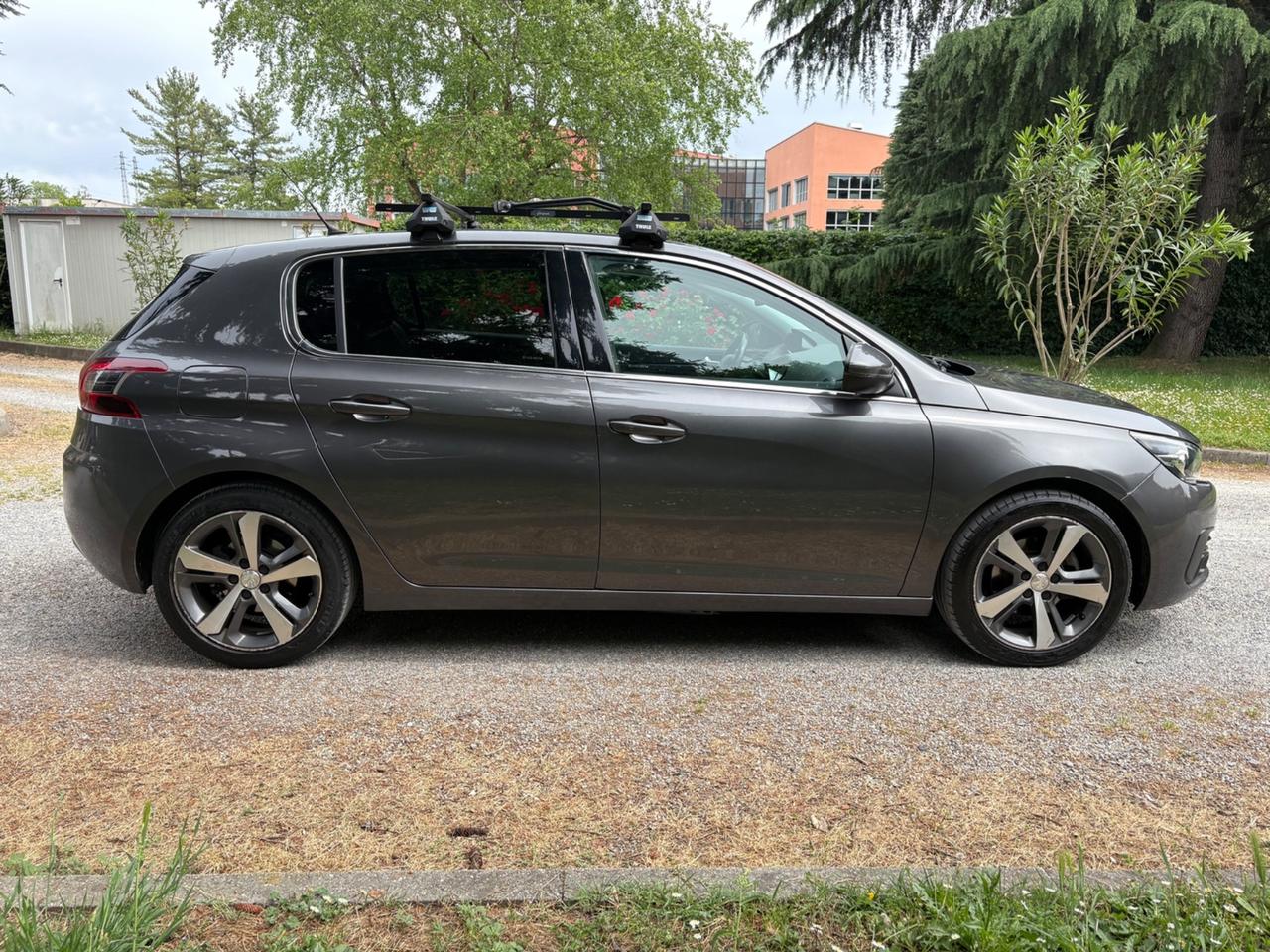 Peugeot 308 1.2 Allure Pack 131cv