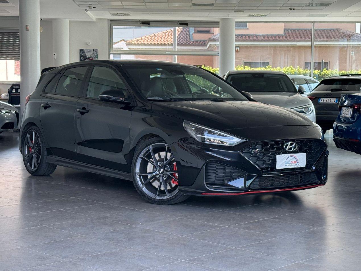 Hyundai i30 N 2.0 T-gdi 275cv N Performance dct SEDILI GUSCIO