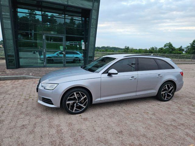 AUDI A4 4x4 stronic iva esposta