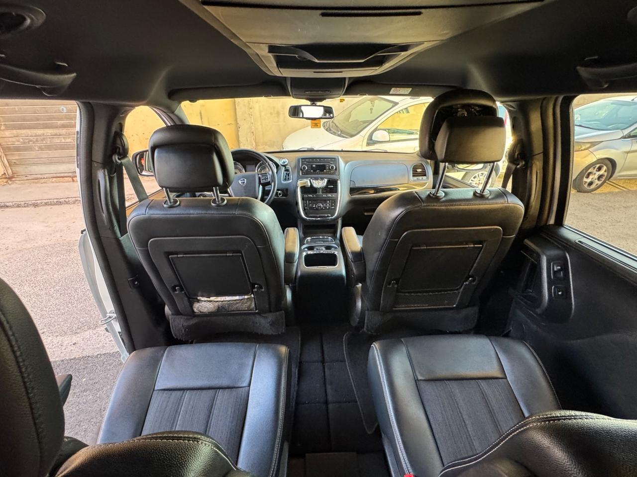 Lancia Voyager 2.8 Turbodiesel Platinum 177 CV
