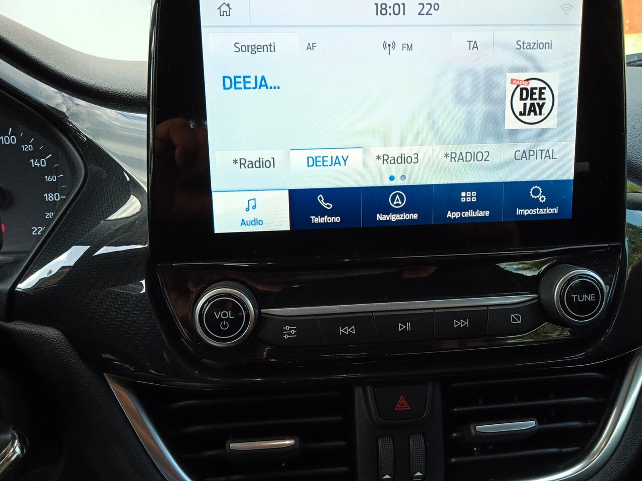 Ford Puma 1.0 EcoBoost Hybrid 125 CV Titanium
