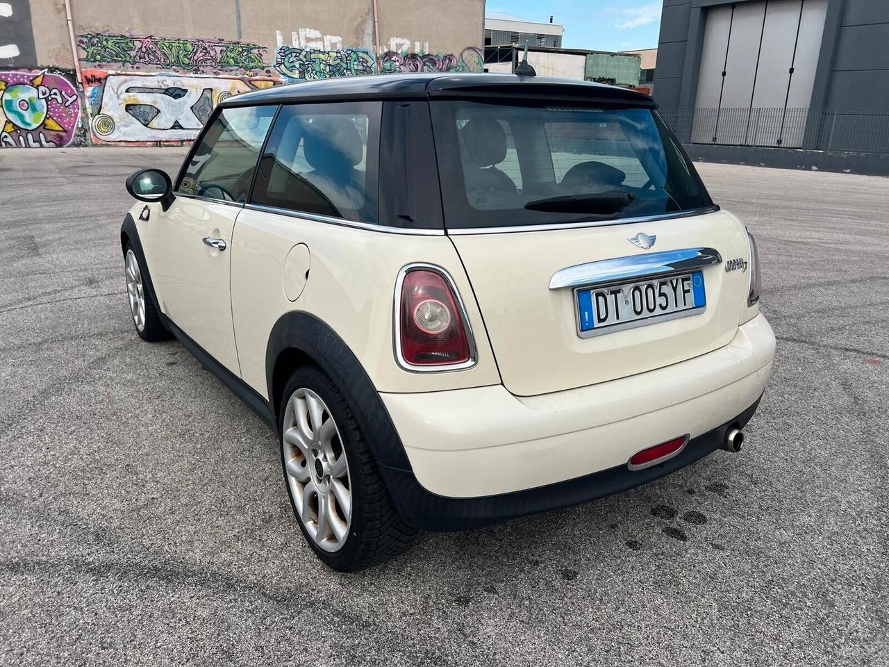 Mini 1.6 16V Cooper D Chili