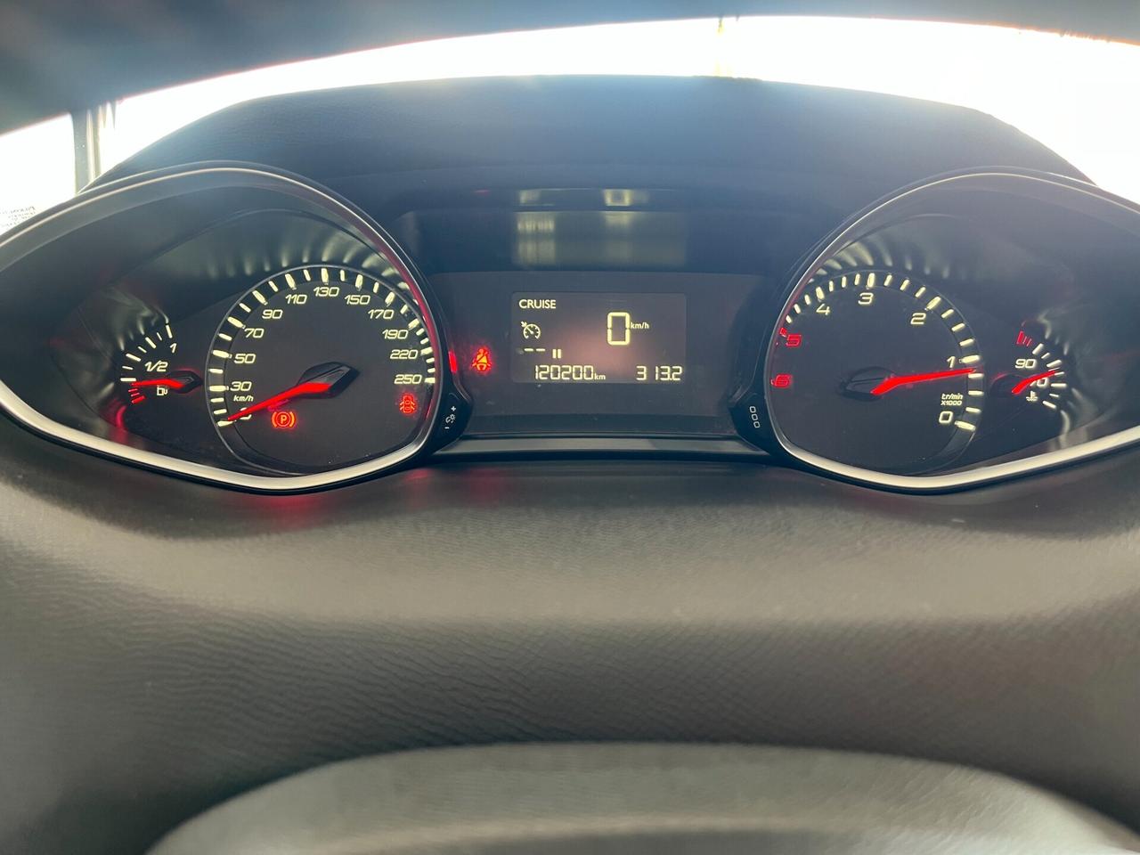 Peugeot 308 BlueHDi 130 S&S SW Business