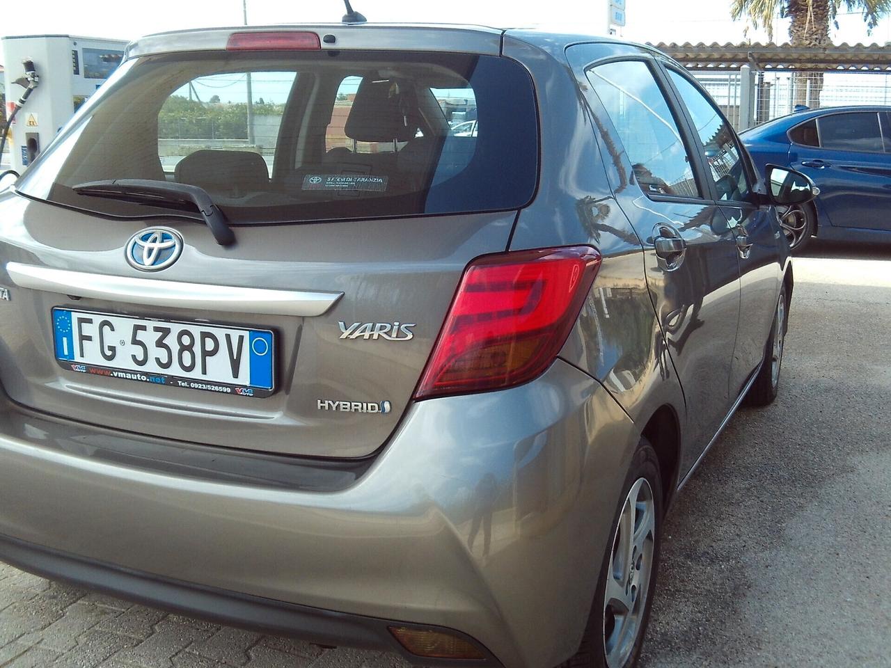 Toyota Yaris 1.5 Hybrid 5 porte Active