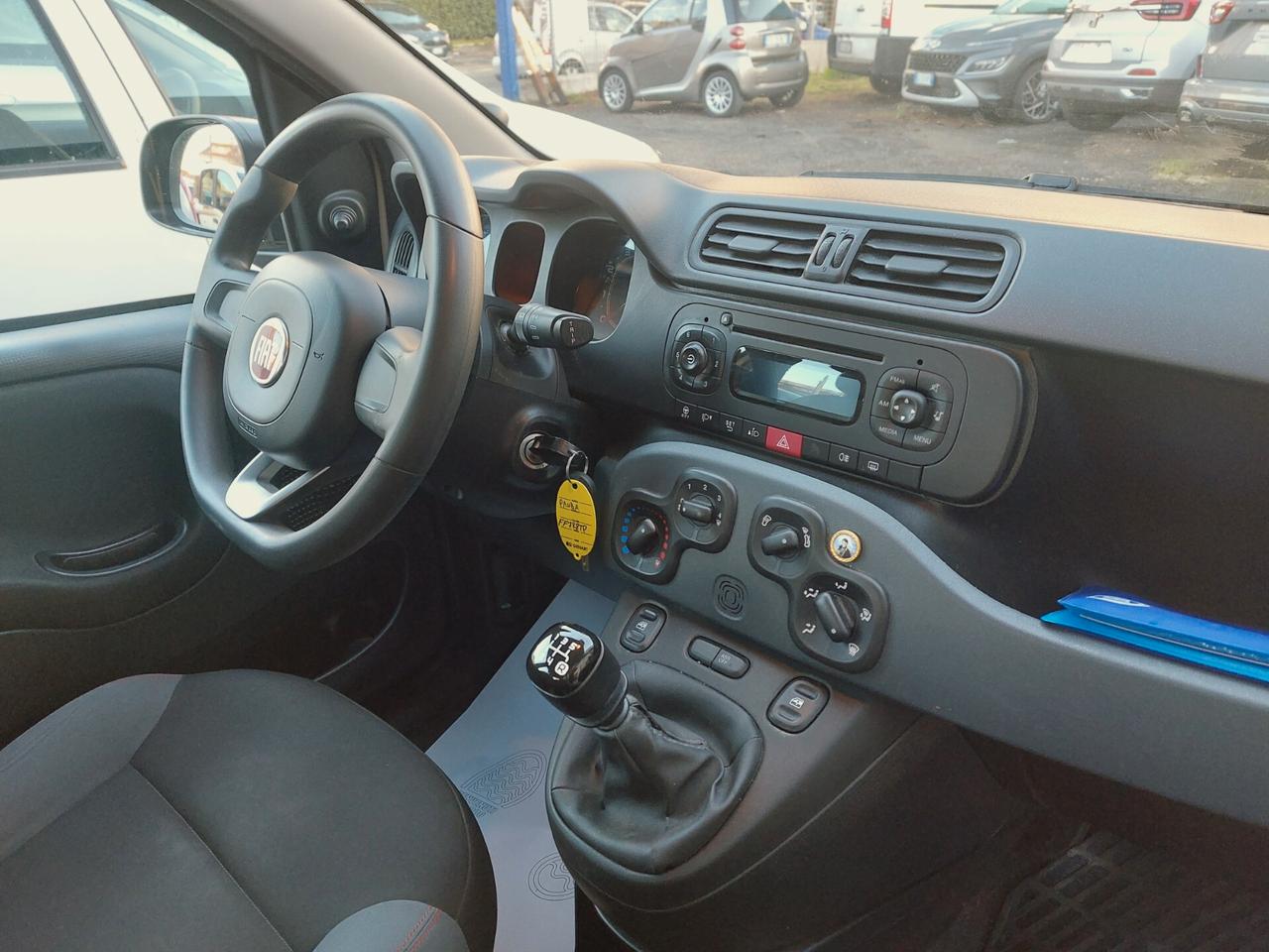 Fiat Panda 1.2 Lounge UNIPRO