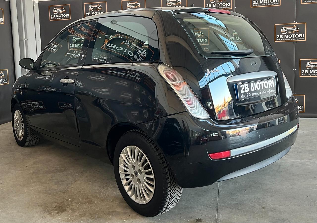 Lancia Ypsilon 1.2 Passion