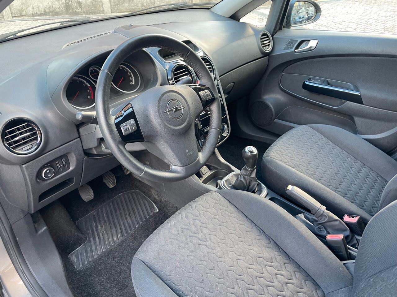 Opel Corsa 1.2 5 porte Sport IDONEA NEOPATENTATI