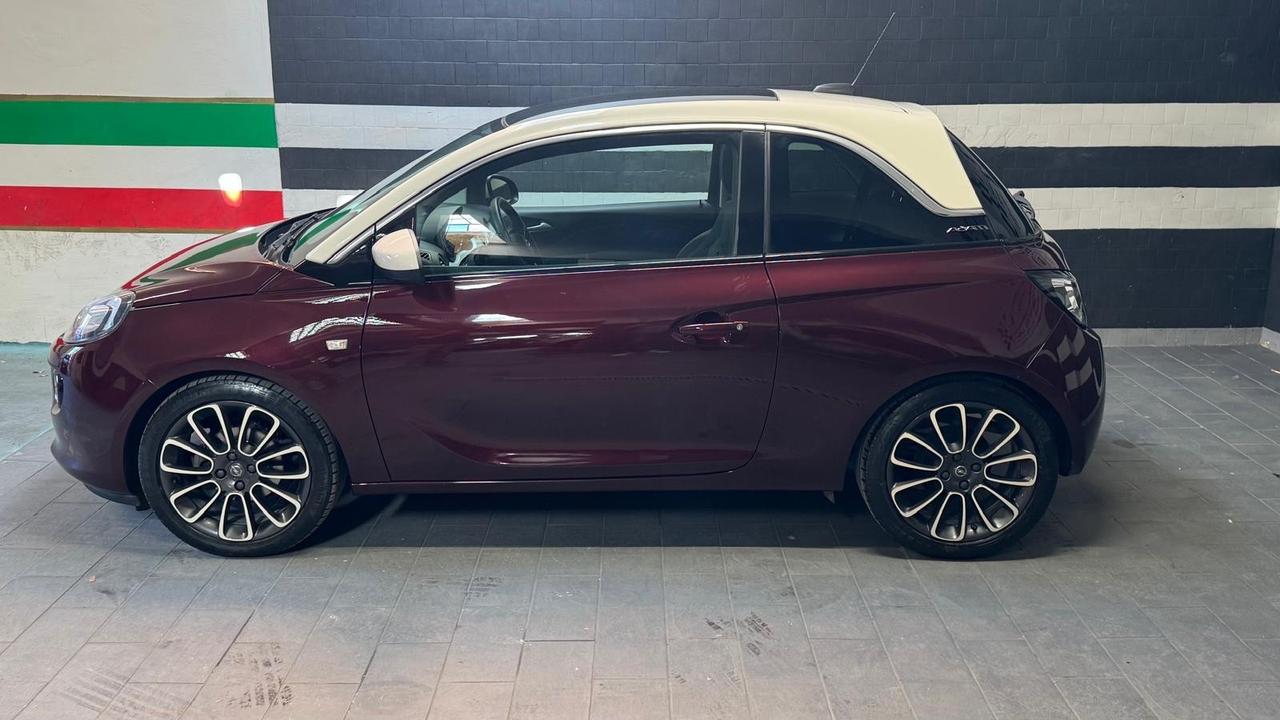 Opel Adam Rocks 1.2 70 CV
