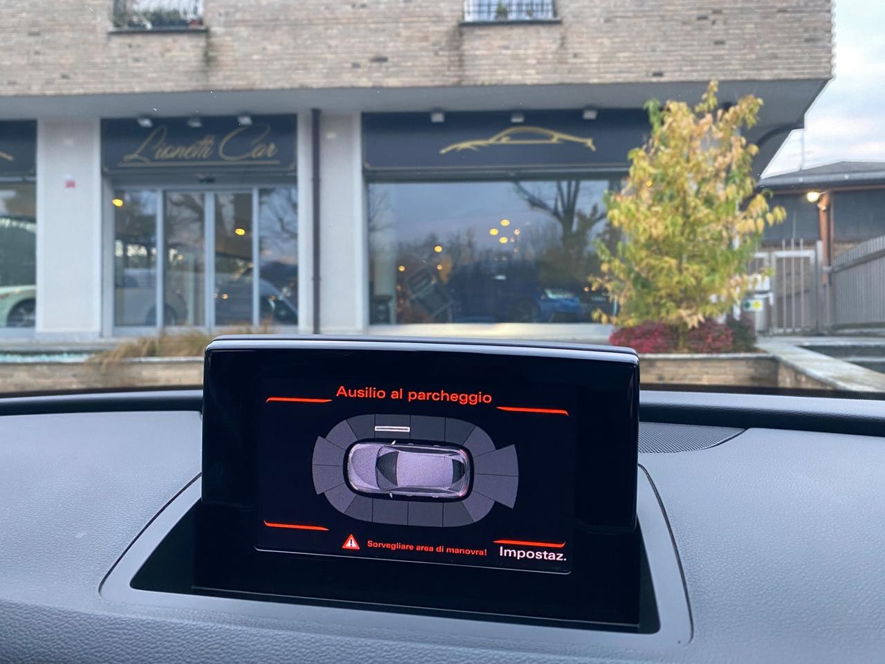 Audi Q3 2.0 TDI 120 CV S-tronic Sport S-Line