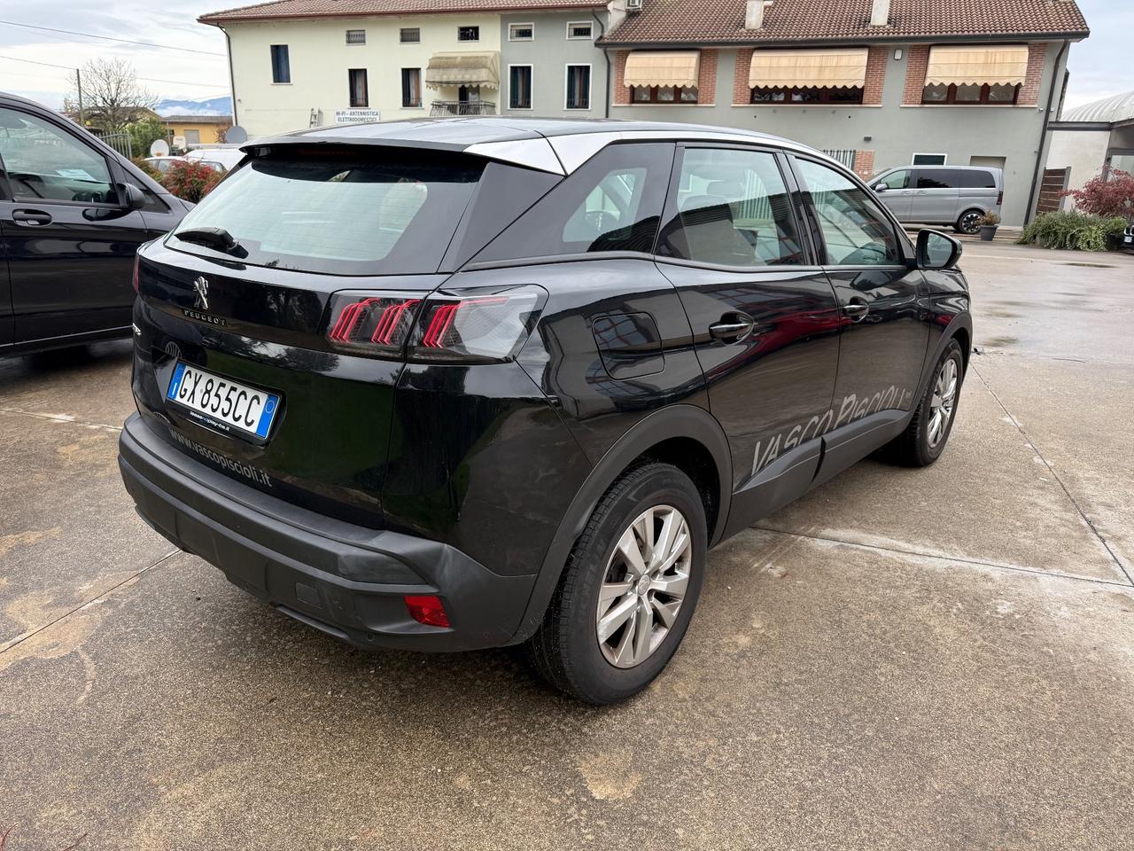 Peugeot 3008 BlueHDi 130 S&S EAT8 Active Pack