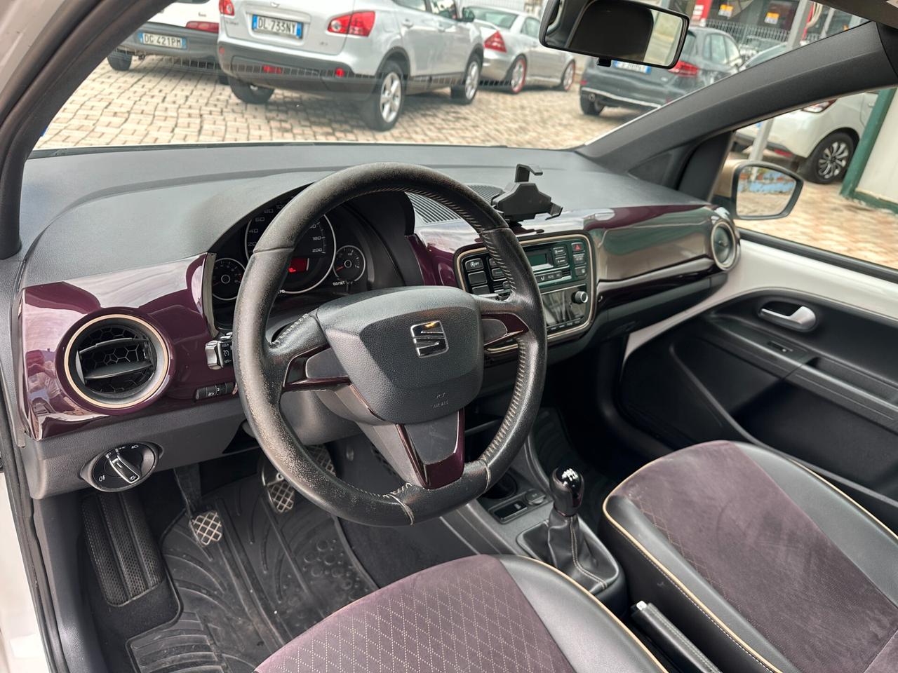 Seat Mii 1.0 68 CV 5 porte by Cosmopolitan Ecofuel