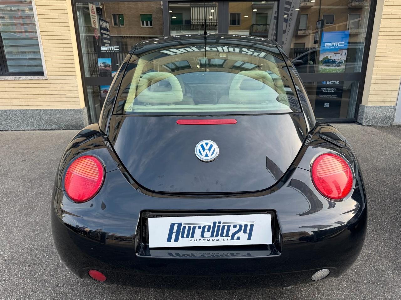 Volkswagen New Beetle 2.0 per neopatentato