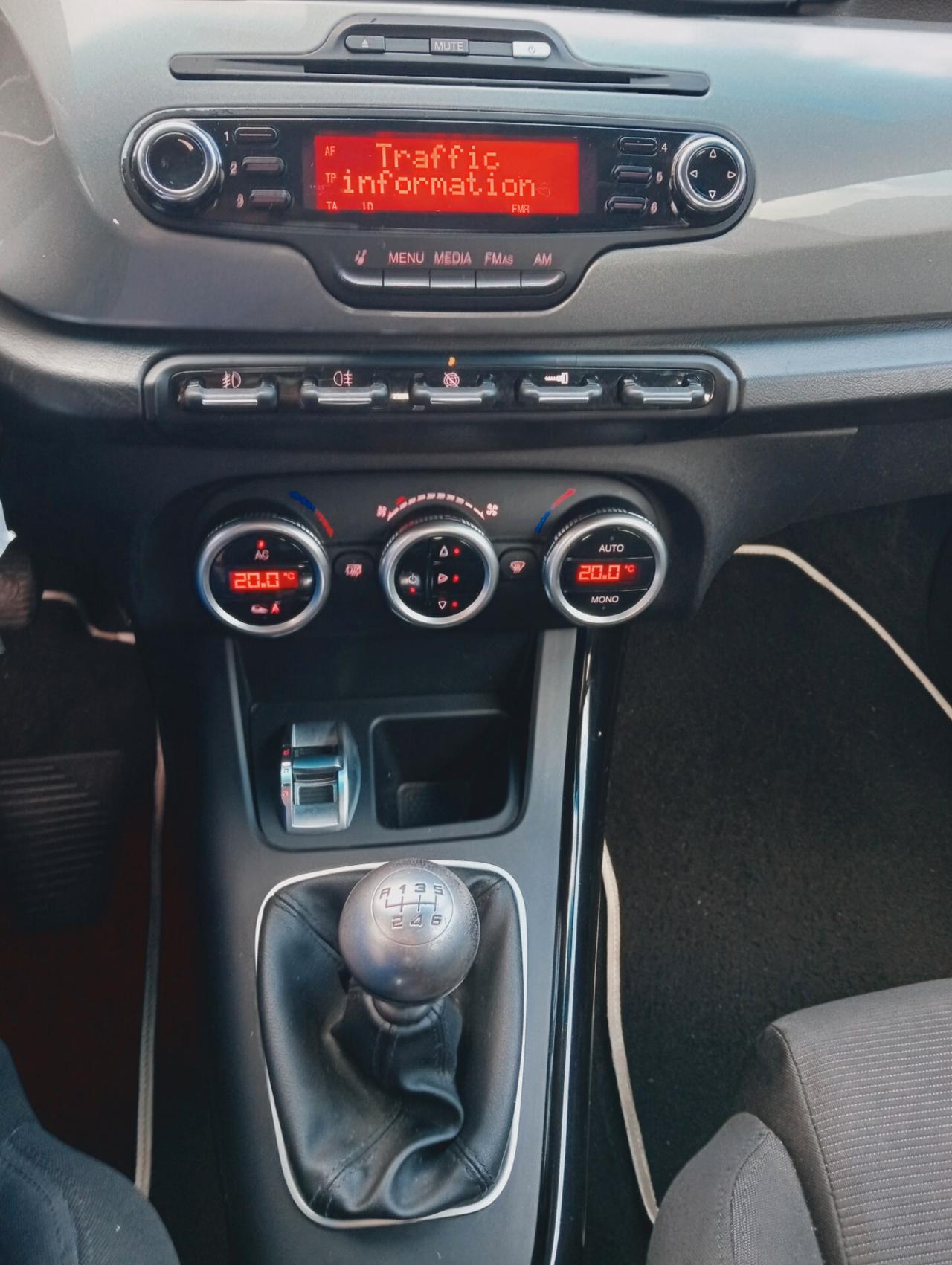 Alfa Romeo Giulietta 1.6 JTDm-2 105 CV Progression