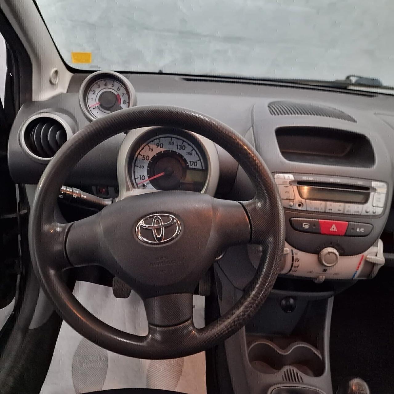 Toyota Aygo 1.0 12V VVT-i 3 porte