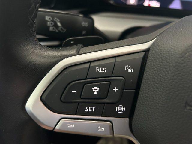 VOLKSWAGEN Golf 1.5 TGI DSG Life