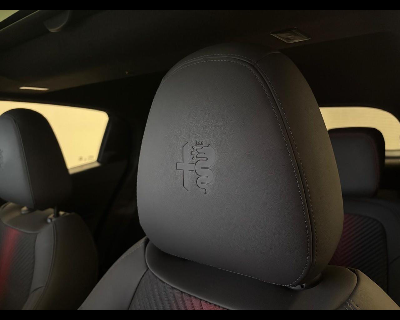 ALFA ROMEO Junior - Junior 1.2 ibrida Q4 145cv edct6