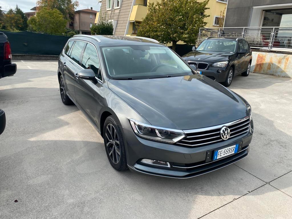 Volkswagen Passat 2.0 TDI 190 CV DSG 4MOTION HIGHLINE EXECUTIVE IVA ESPOSTA