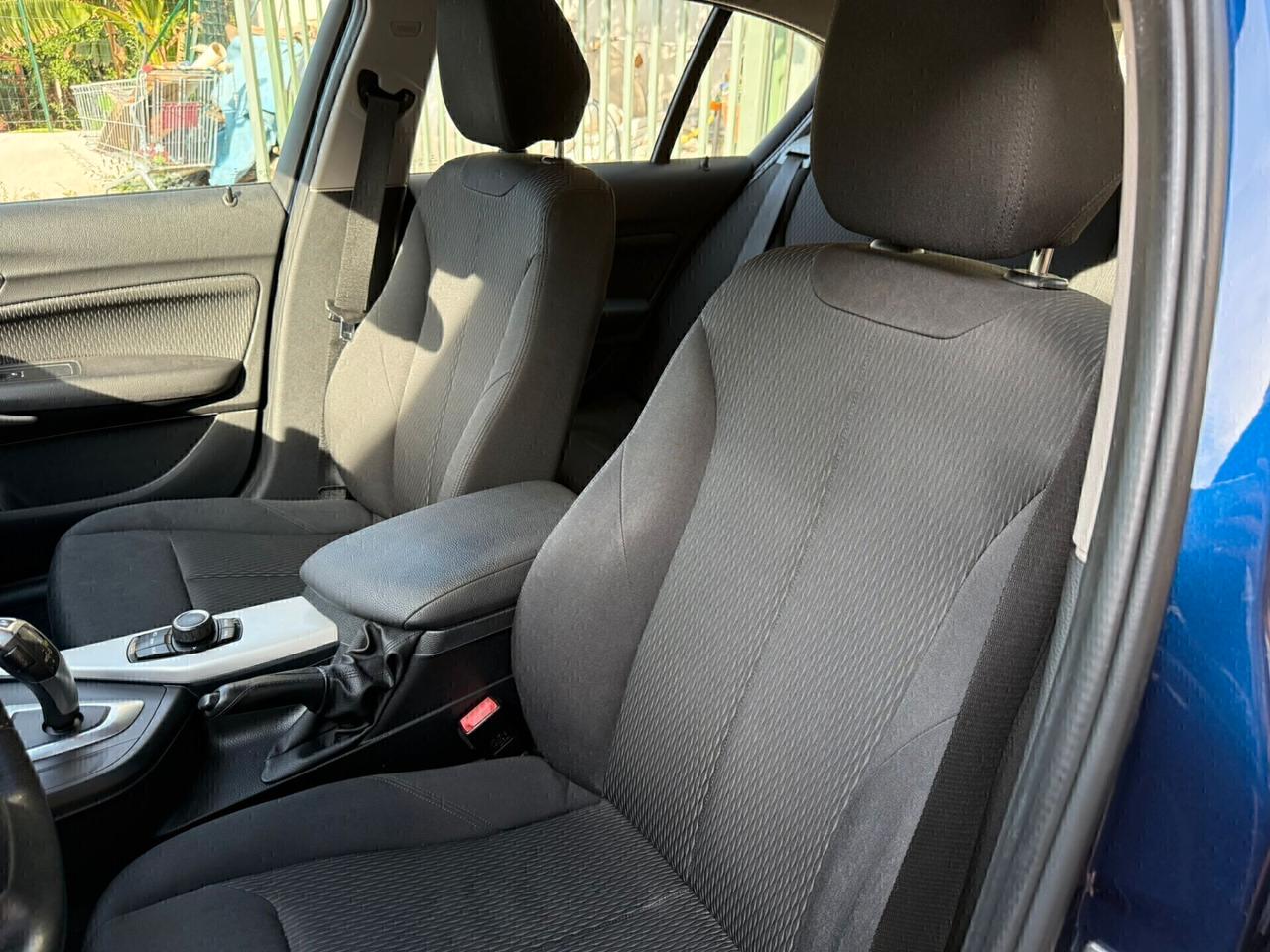 Bmw 118d 5p. Advantage cambio aut.