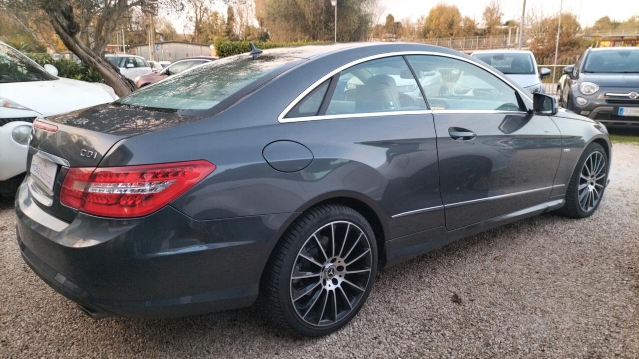 Mercedes-benz E 350 Coupé BlueEFFICIENCY Avantgarde