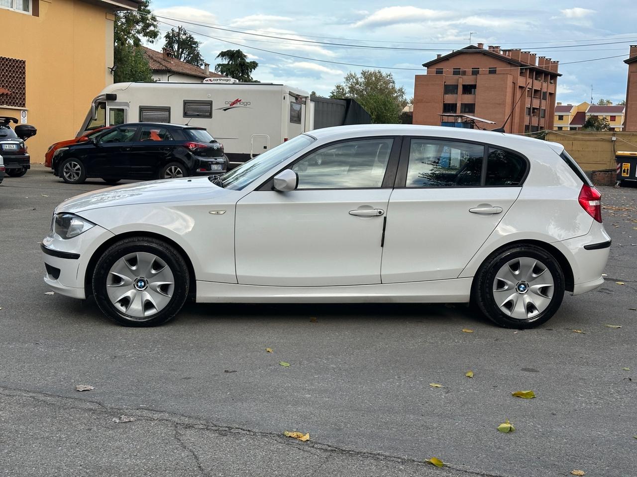Bmw 116i cat 5 porte Eletta 140mila km
