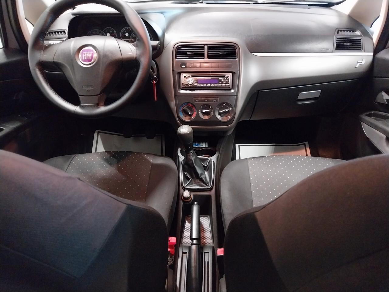 Fiat Grande Punto 1.3 MJT 75 CV 5 porte - ok neopatentati