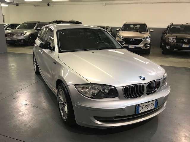 BMW 118 Serie 1 E/81-87 118i 5p Futura
