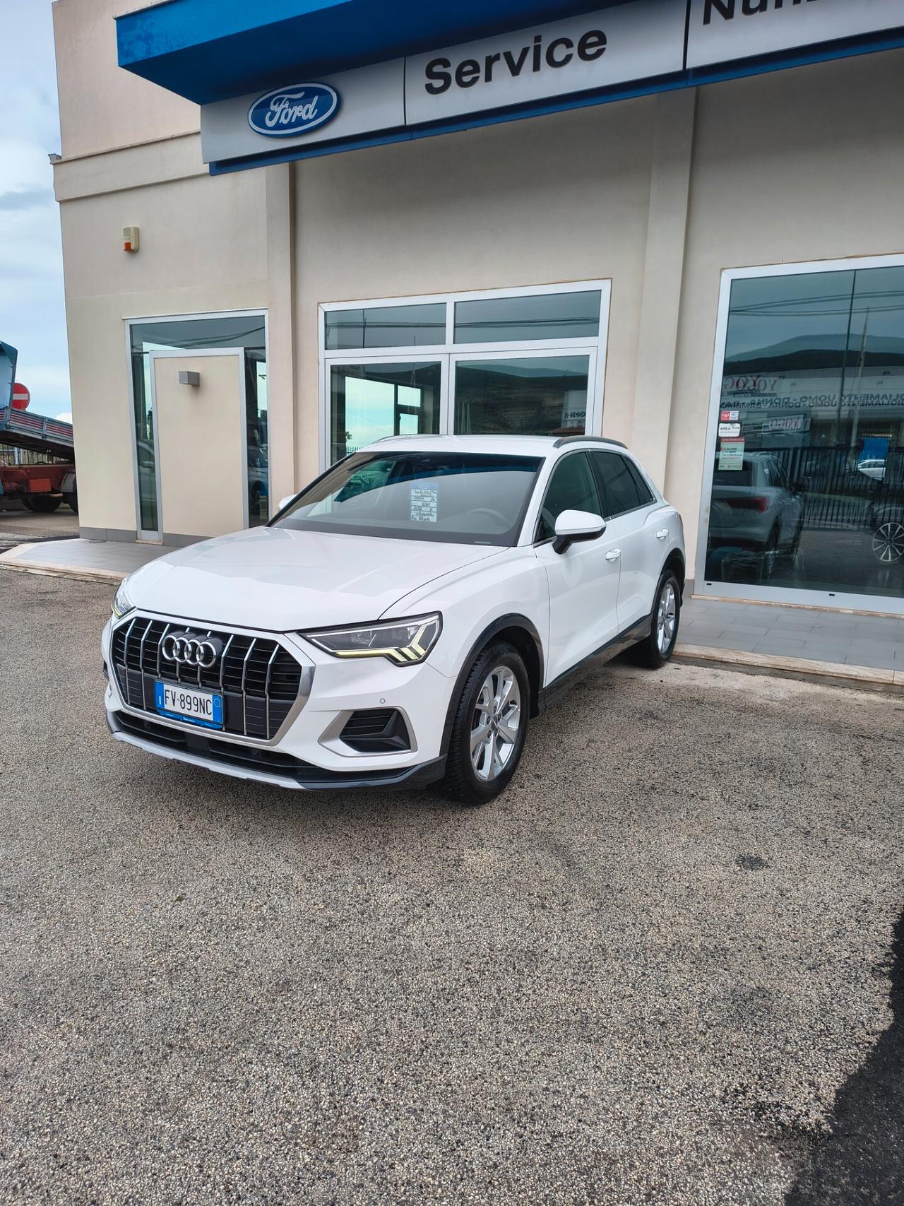 Audi Q3 35 TDI S tronic Business Advanced