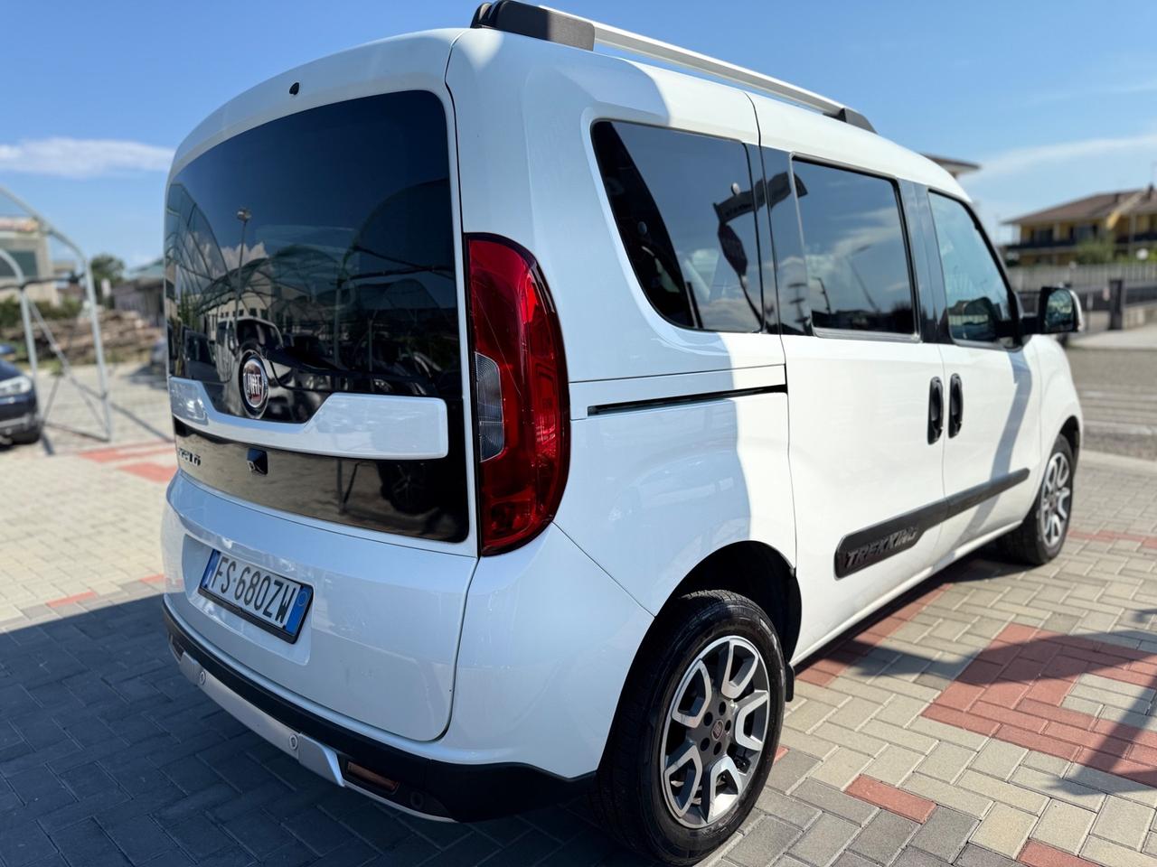 Fiat Doblò 1.6 MJT 16V 120CV Trekking 7POSTI.IVA ESPOSTA