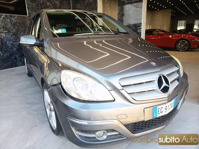 MERCEDES-BENZ B 200 CDI Premium