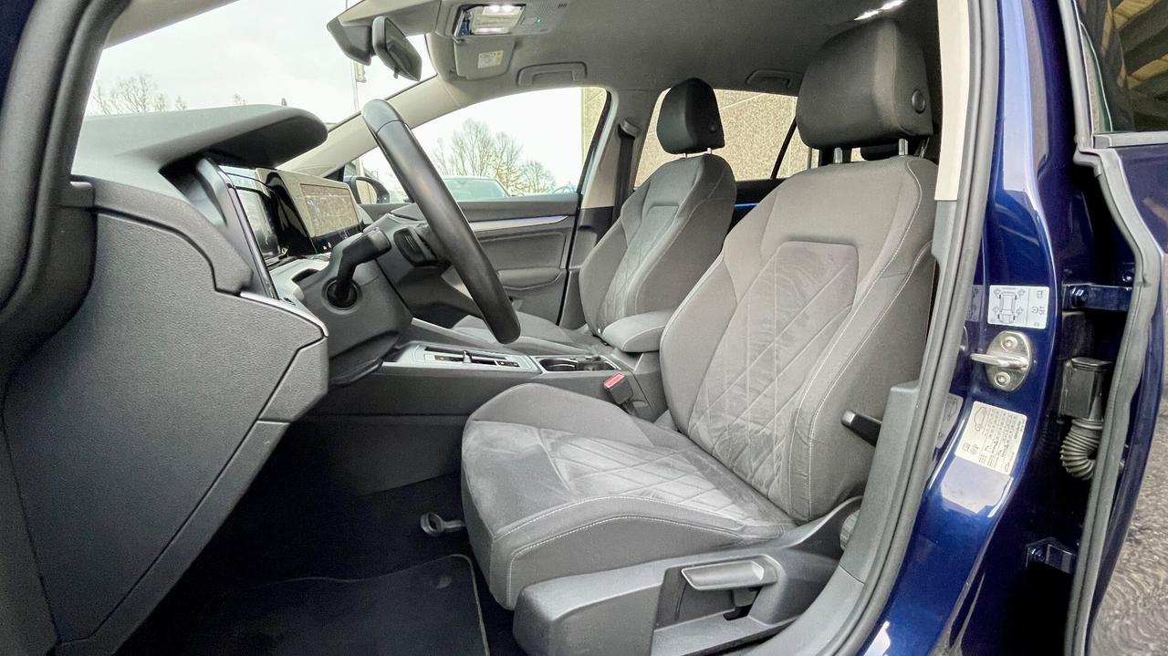 VOLSKWAGEN GOLF VARIANT 2.0 TDI SCR STYLE 150CV - FULL LED, PACCHETTO LUCI, VIRTUAL COCKPIT