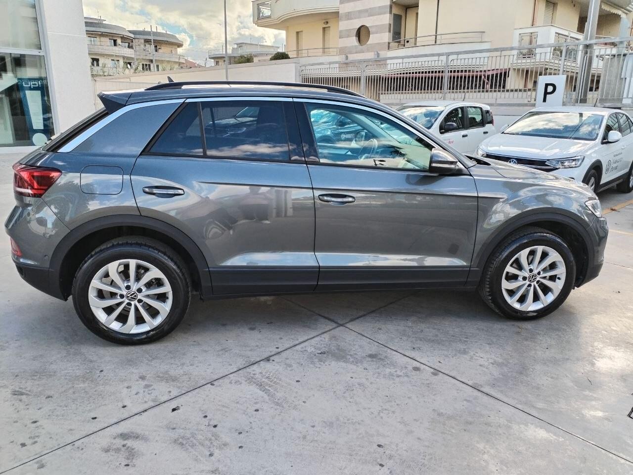 Volkswagen T-Roc 1.0 TSI Edition Plus 110 CV