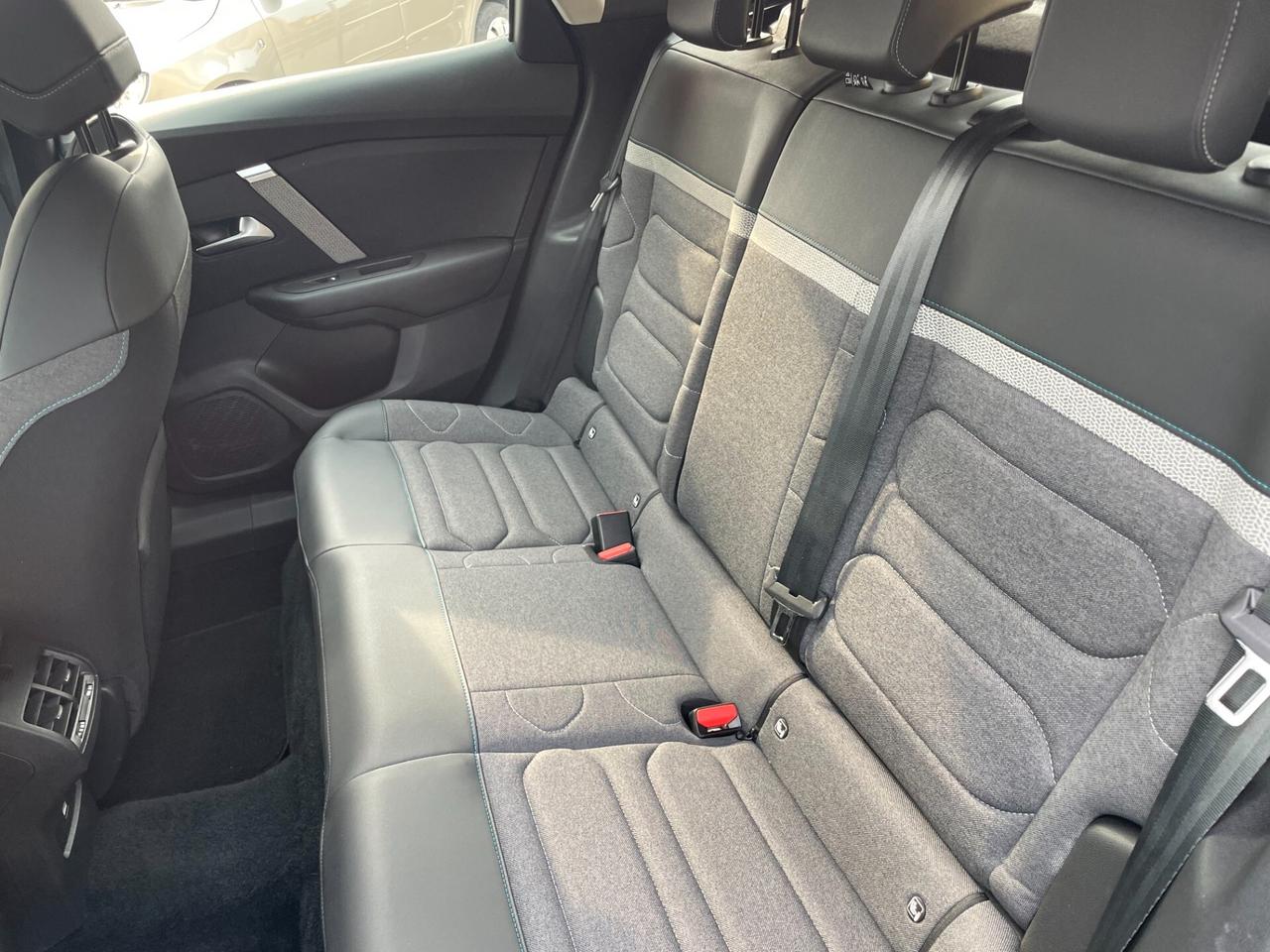 Citroen C4 X BlueHDI 130 S&S EAT8 Shine