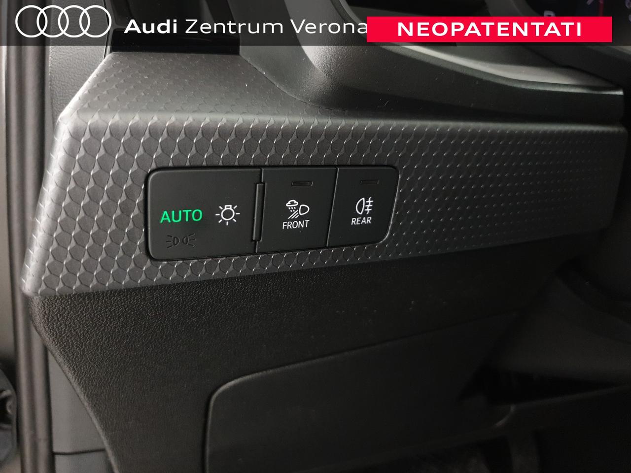 Sportback 30TFSI 116CV S tronic Identity Black
