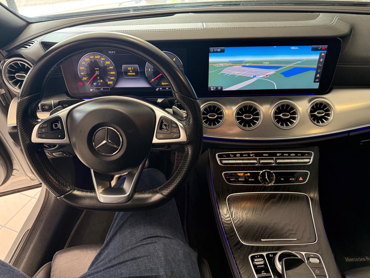 Mercedes-benz E 220 d Auto Cabrio Premium Plus