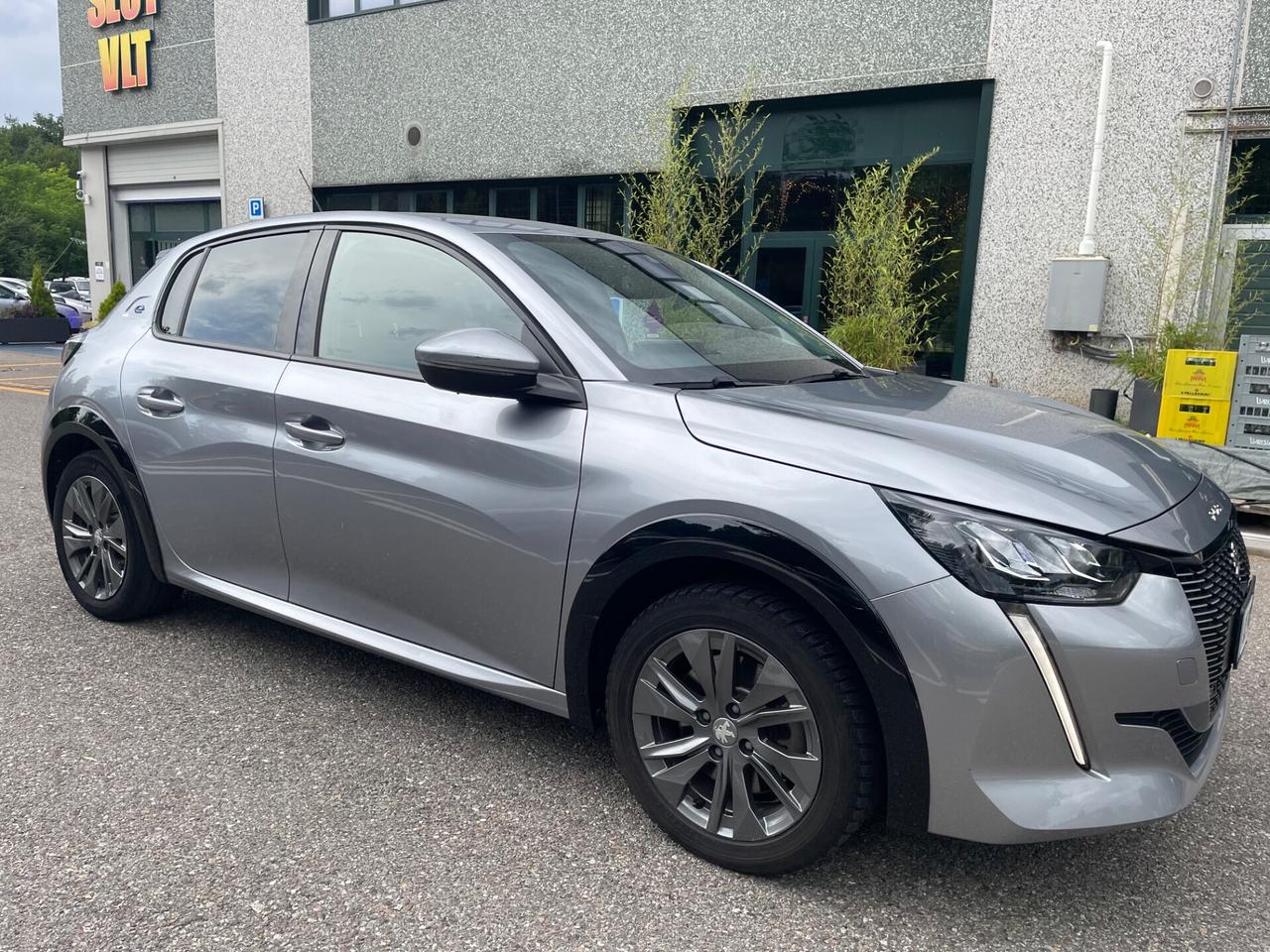 Peugeot 208 motore elettrico 5 porte GT Line*Neopatentati*
