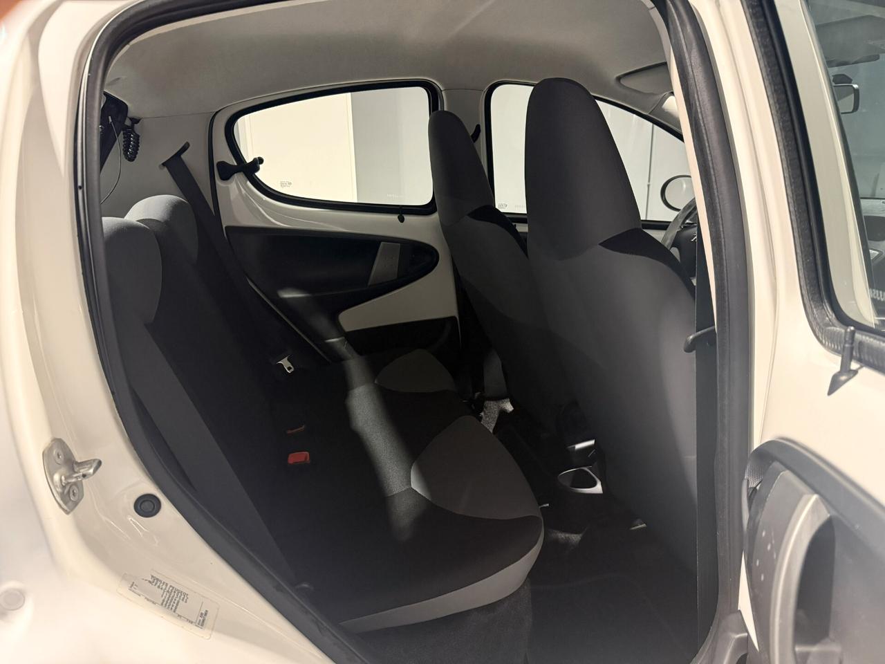 Peugeot 107 1.0 URBAN MOVE 5 PORTE UNICO PROP.