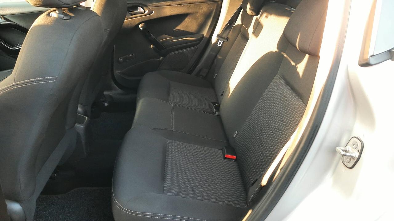 Peugeot 208 BlueHDi 75 5 porte Allure