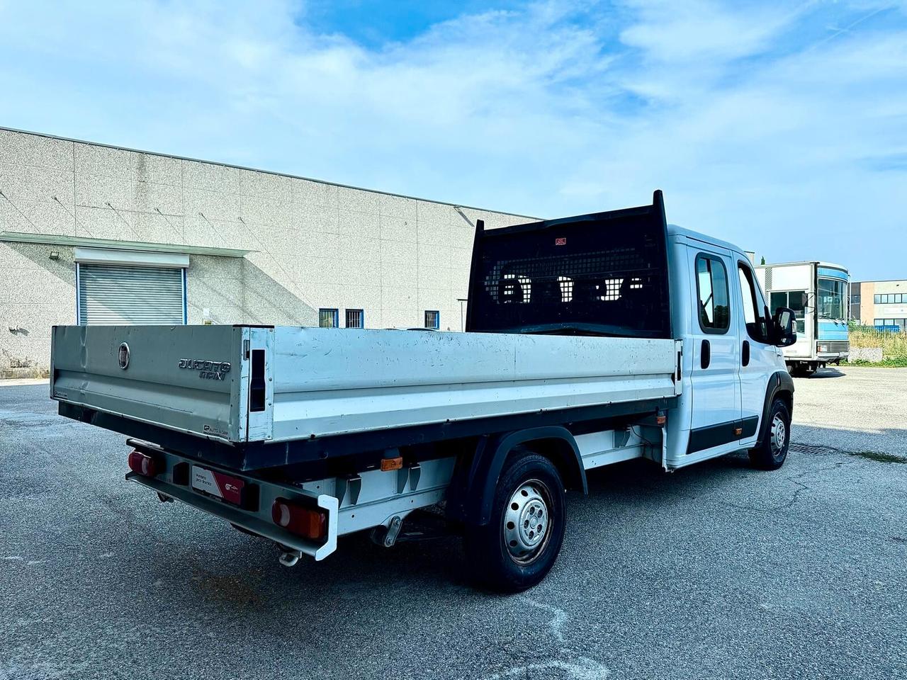 Fiat Ducato 35 2.3 MJT 140CV PLM-SL-DC Cabinato Maxi 7 POSTI