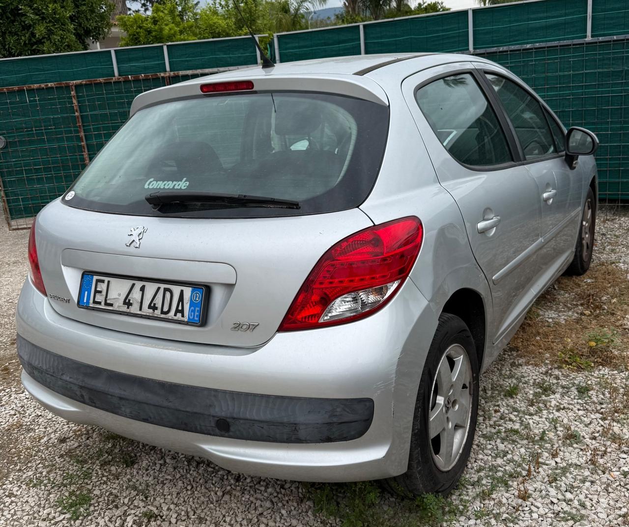Peugeot 207 1.4 VTi 95CV 5p. Active