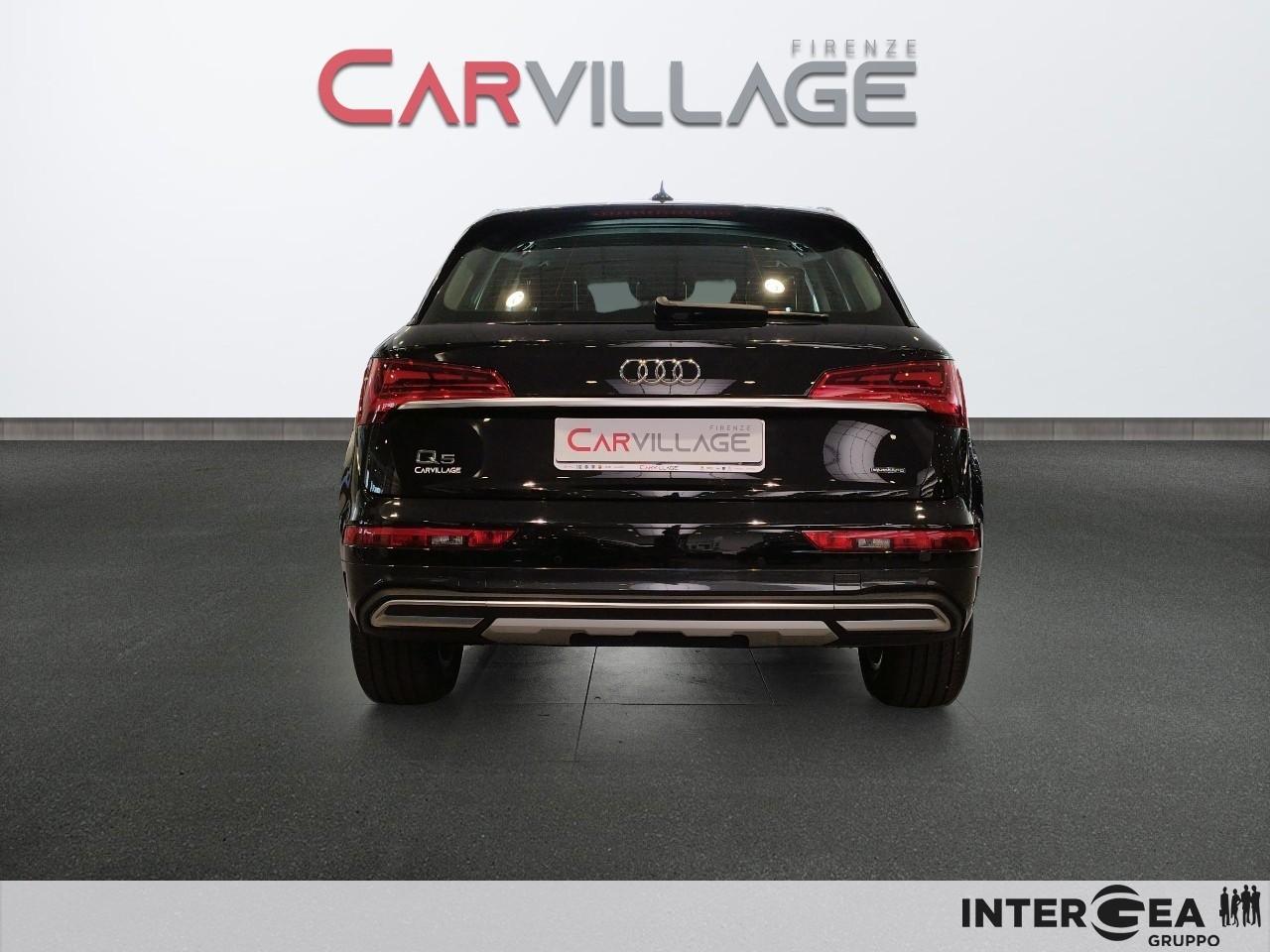 AUDI Q5 40 2.0 tdi mhev 12V Business quattro s-tronic