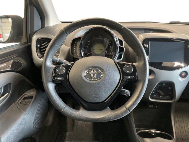 TOYOTA Aygo Connect 1.0 VVT-i 72 CV 5 porte x-play MMT