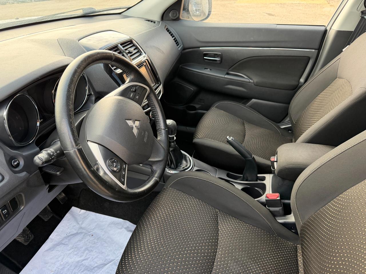 Mitsubishi ASX 1.8 TD 116 CV Panoramic