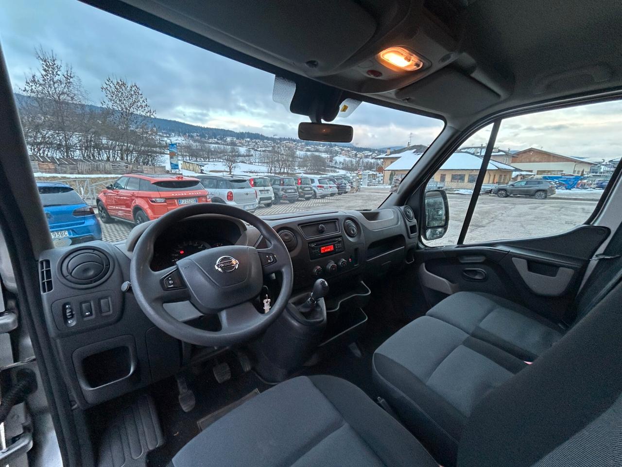 Nissan NV400 2.3 dCi 145cv 9 POSTI "GANCIO TRAINO"