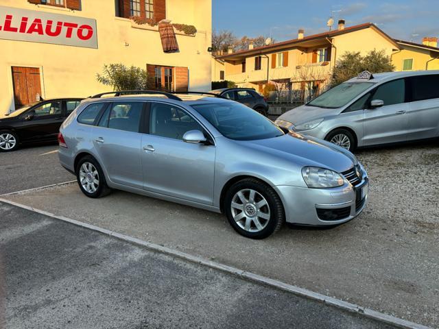 VOLKSWAGEN Golf Variant 2.0 TDI DPF Comfortline