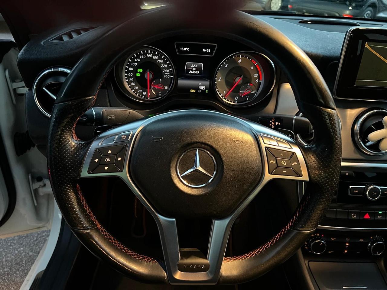 Mercedes-benz CLA 220 CLA 220 CDI Automatic Premium