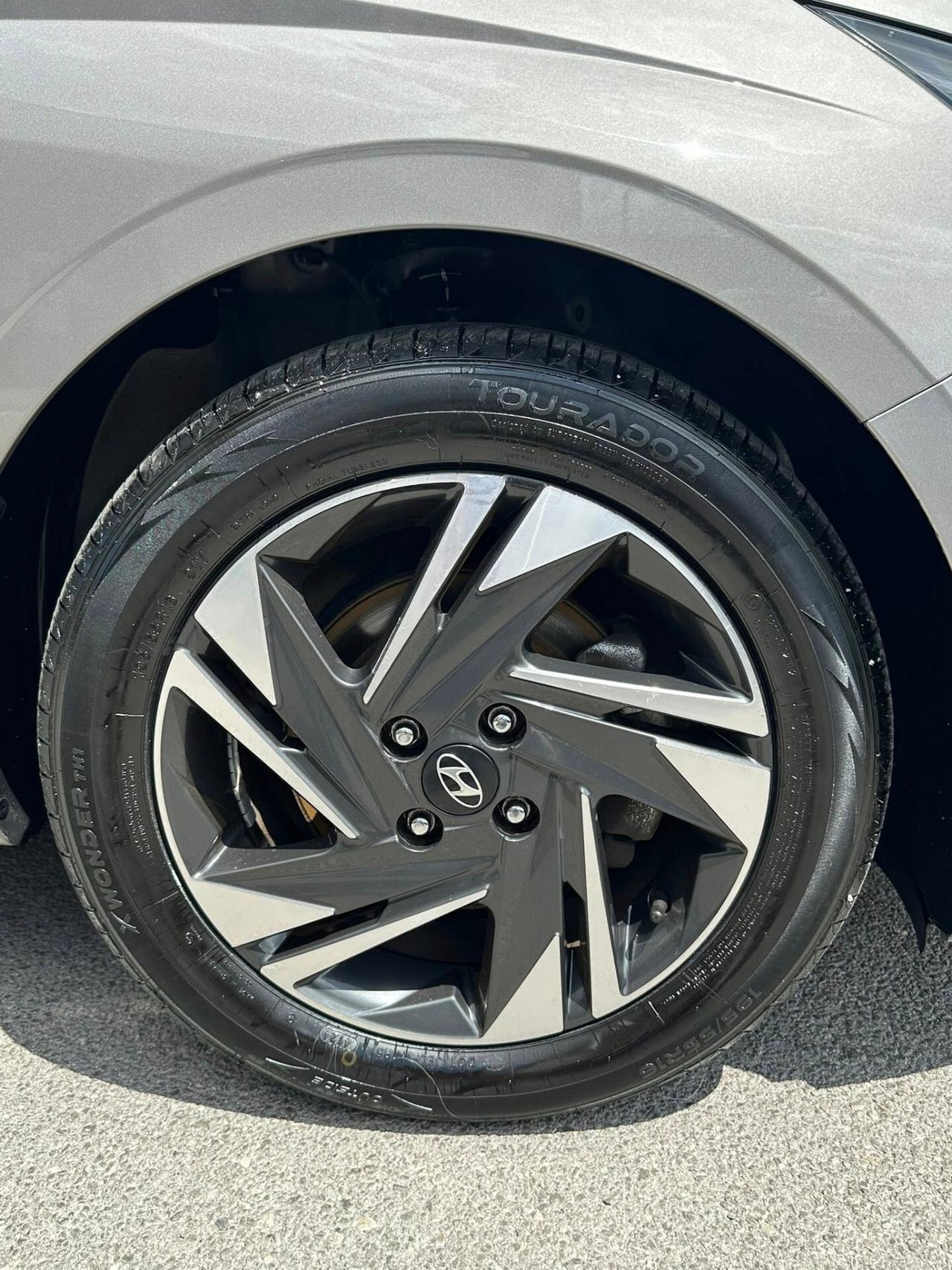 Hyundai i20 1.0 T-GDI 48V iMT Bose