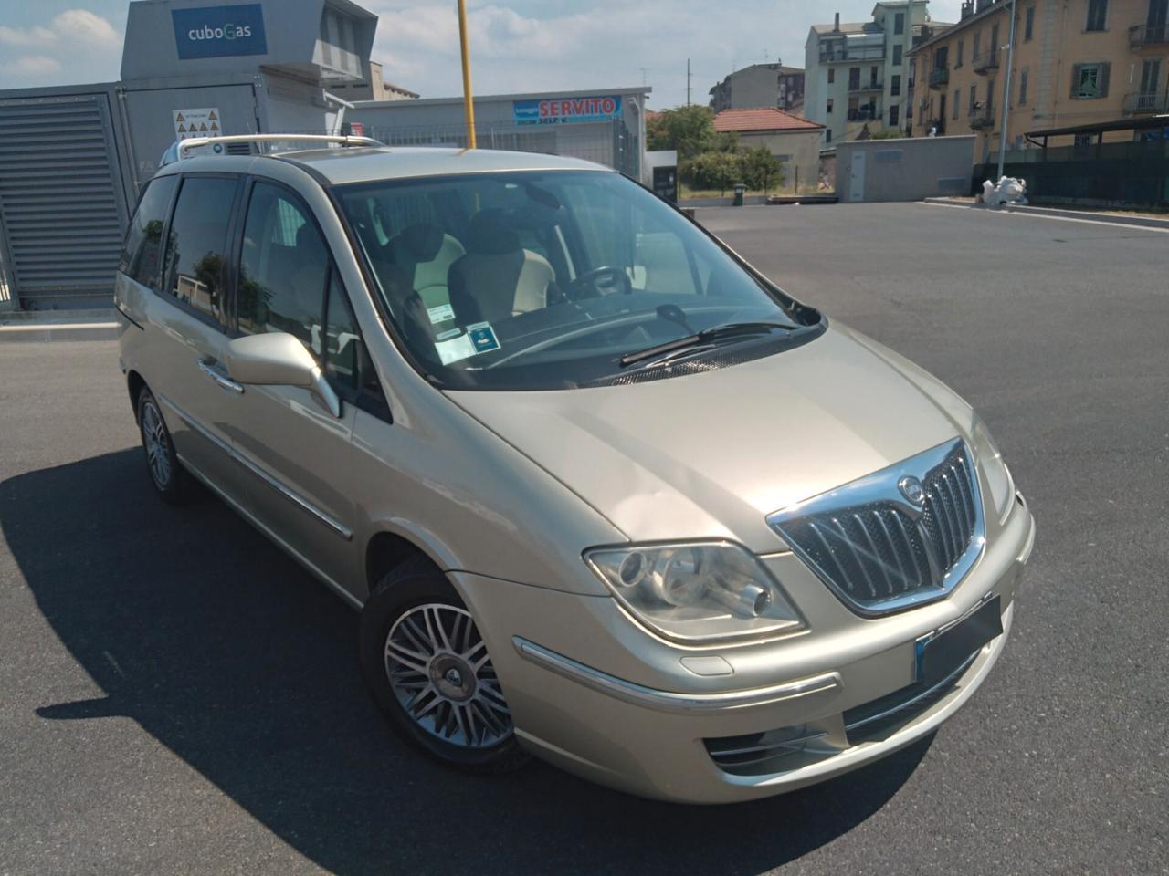 Lancia Phedra 2.0 MJT 136 CV Oro Plus cambio manuale 6marce